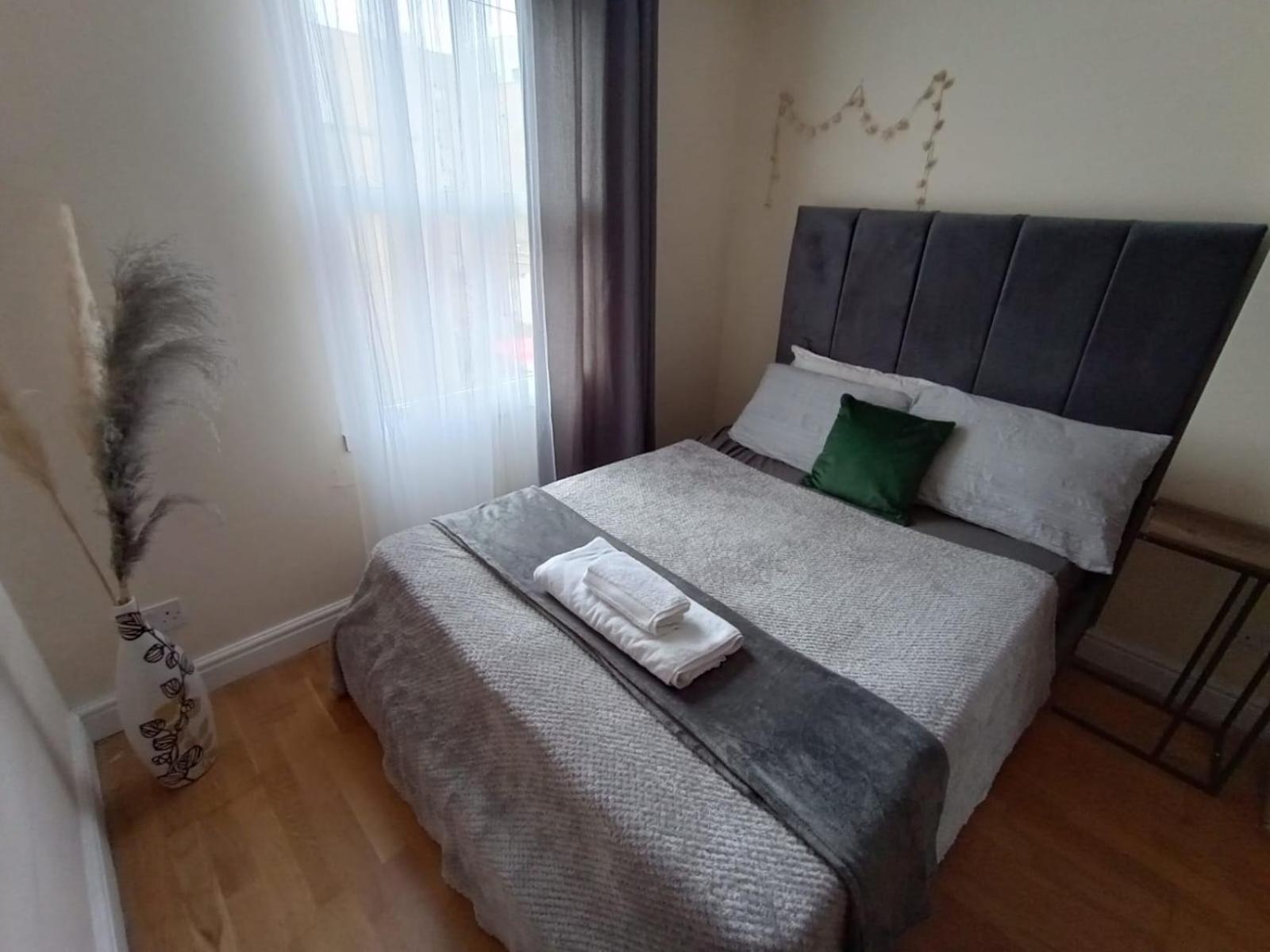 1- Bedroom Flat In London, Sleeps 4, Good Transport Link Eksteriør bilde